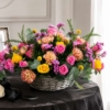 Corbeille funéraire fleurie multicolore — Corbeille Éclatante, fleurs de deuil livrées à Lille